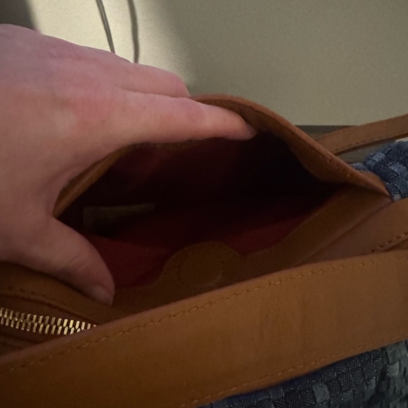 NWT Hammitt Morgan Denim Shoulder and Crossbody Strap Bag NWT Retail $475 - Picture 6 of 11